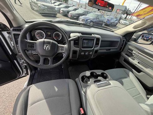 Used 2014 RAM 1500 Express RWD image 8