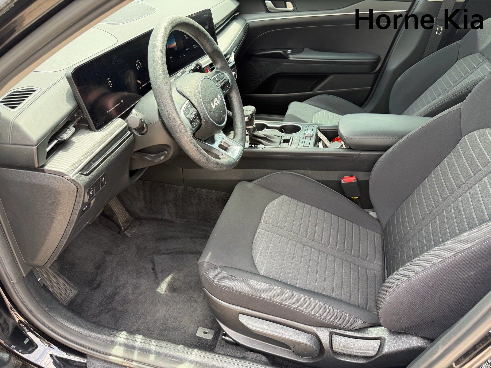 New 2026 Kia K5 LXS FWD image 9
