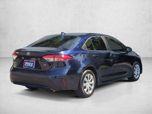 Used 2022 Toyota Corolla LE FWD image 9