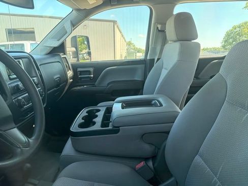 Used 2015 Chevrolet Silverado 3500 W/T w/ WT Fleet Convenience Package AWD/4WD image 9