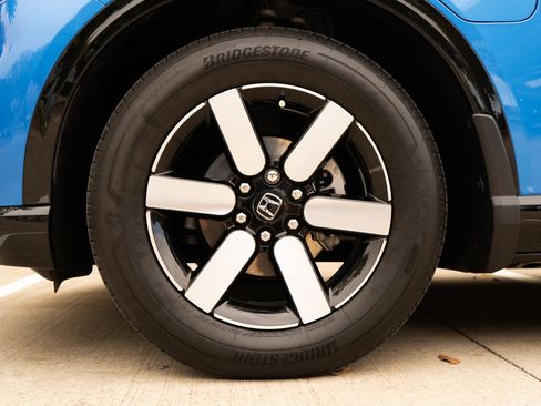 Used 2024 Honda Prologue Touring image 14