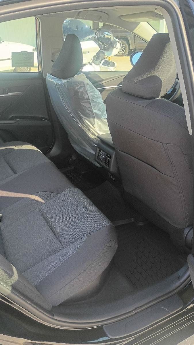 Used 2026 Toyota Camry LE FWD image 18