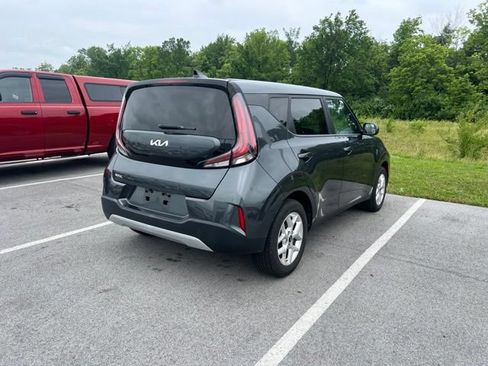 Used 2023 Kia Soul S FWD image 12