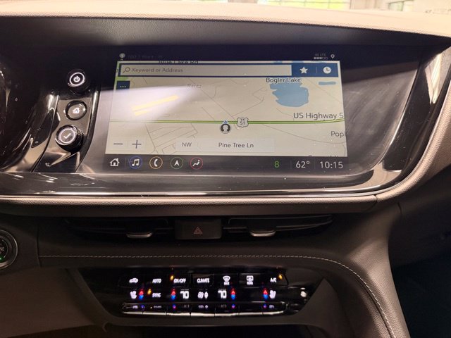 Used 2023 Buick Envision Avenir AWD/4WD image 33