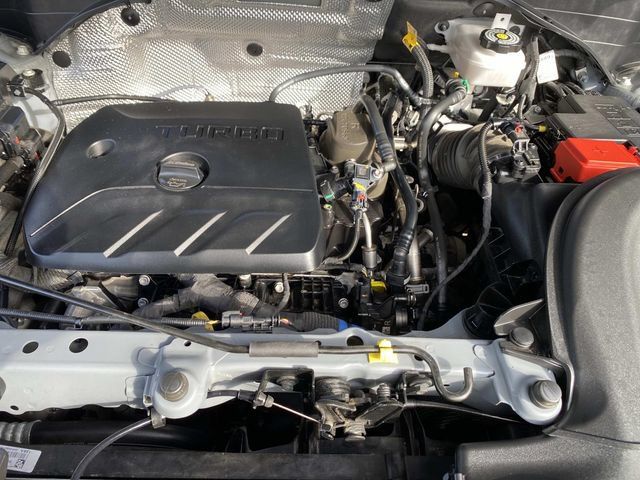 Used 2025 Chevrolet TrailBlazer LT AWD/4WD image 33