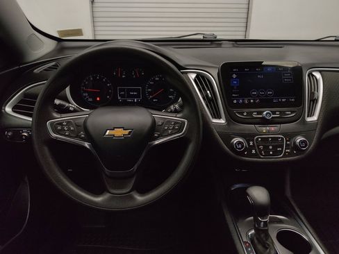 Used 2023 Chevrolet Malibu LT FWD image 22