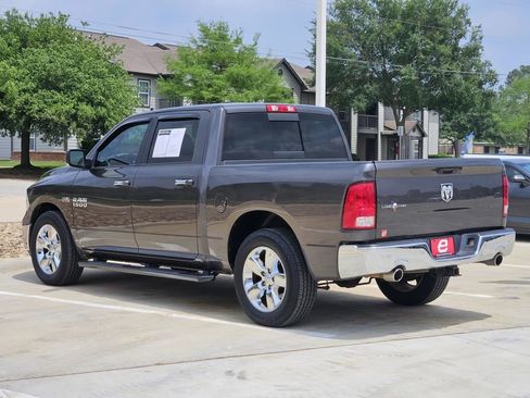 Used 2017 RAM 1500 Lone Star RWD image 6
