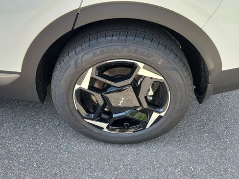 New 2026 Kia Sportage AWD Hybrid image 39