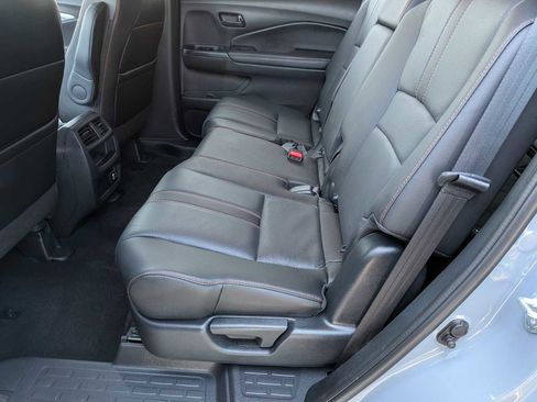 Certified 2023 Honda Passport TrailSport image 19