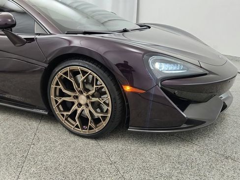 Used 2017 McLaren 570S RWD image 30