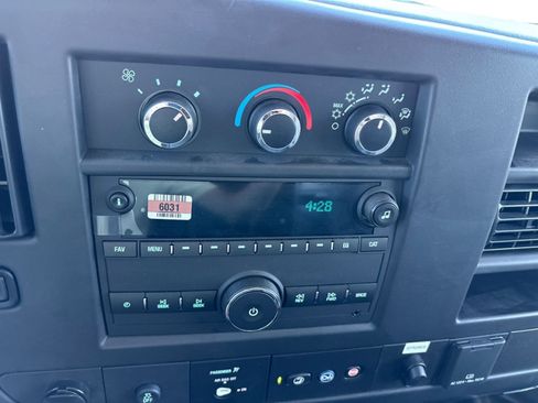 New 2025 GMC Savana 3500 w/ Power Convenience Package image 5