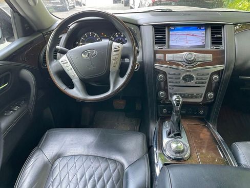 Used 2019 INFINITI QX80 Luxe w/ 22" Wheel Package AWD/4WD image 9