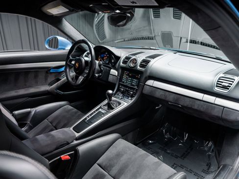 Used 2016 Porsche Cayman GT4 image 65