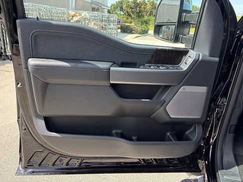 New 2026 Ford F250 Lariat w/ Lariat Premium Package AWD/4WD image 27