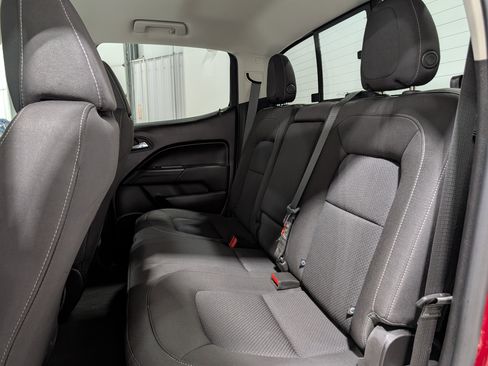 Used 2019 Chevrolet Colorado LT image 17