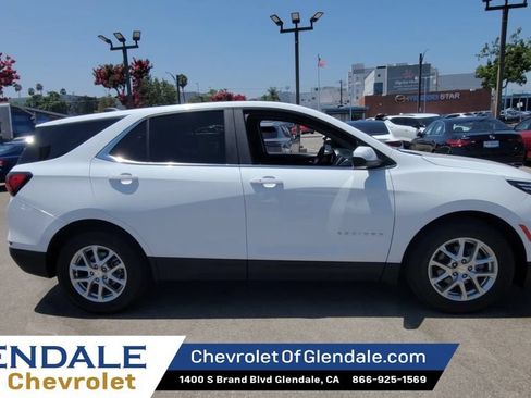 Certified 2024 Chevrolet Equinox LT FWD image 2