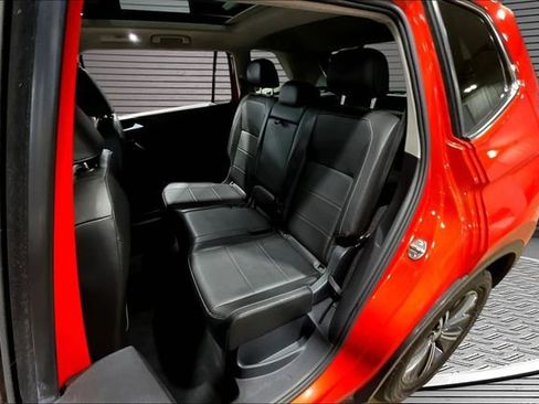 Used 2019 Volkswagen Tiguan SEL AWD/4WD image 15