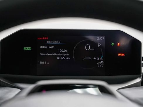 Certified 2026 Toyota C-HR AWD/4WD image 26