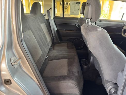 Used 2017 Jeep Patriot Sport w/ Power Value Group FWD image 21