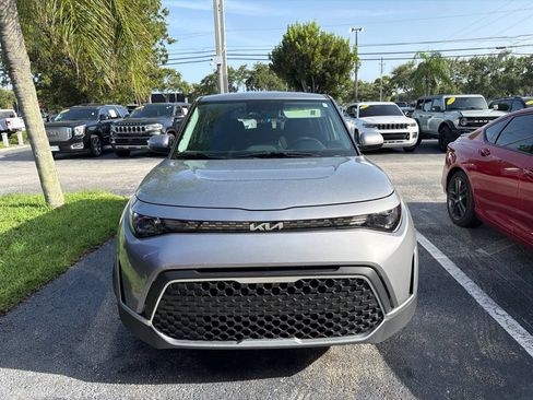 Used 2024 Kia Soul LX FWD image 14