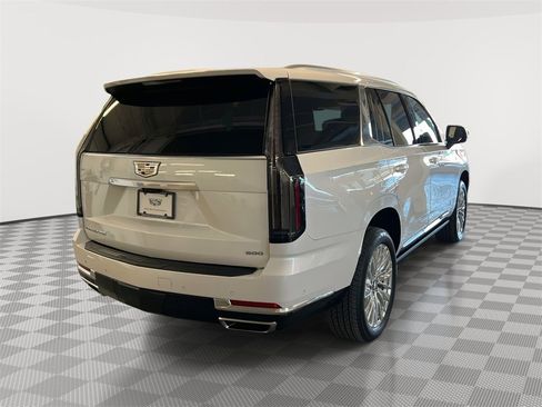 Certified 2025 Cadillac Escalade Premium Luxury image 7