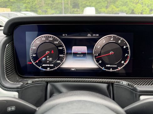 Certified 2022 Mercedes-Benz G 63 AMG 4MATIC image 9