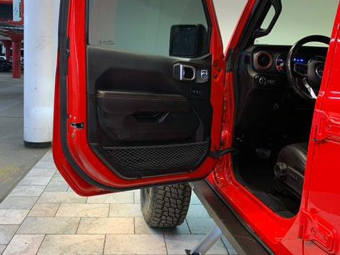 Used 2021 Jeep Gladiator Mojave image 11