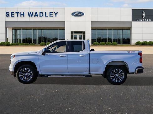 Used 2023 Chevrolet Silverado 1500 LT image 4