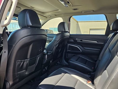 Used 2024 Kia Telluride S w/ S Sunroof Package AWD/4WD image 11