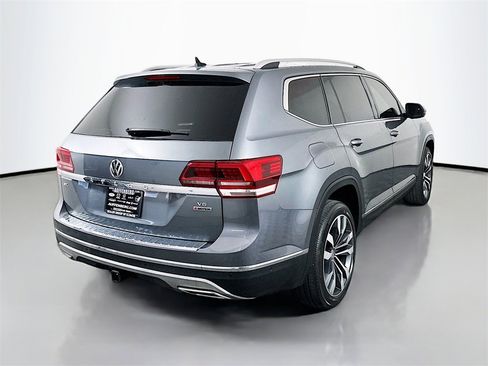Used 2019 Volkswagen Atlas SEL Premium image 7