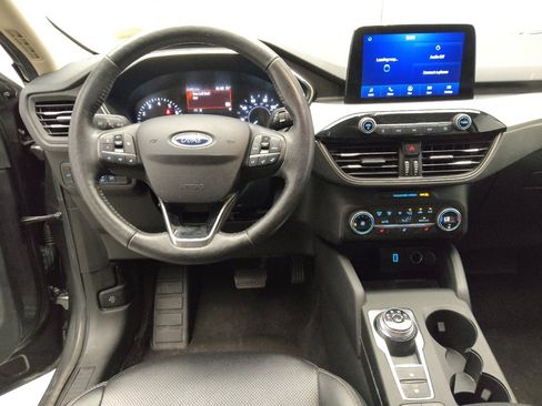 Used 2020 Ford Escape SEL image 22