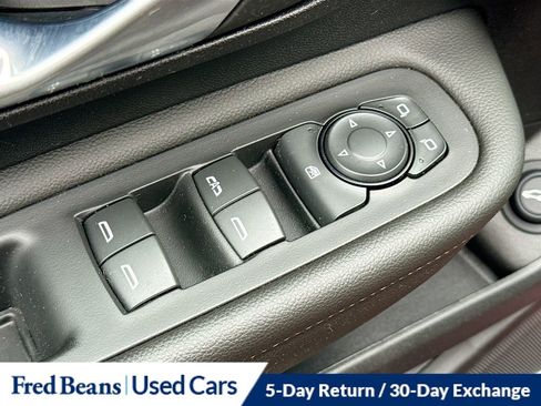 Certified 2023 GMC Terrain AT4 w/ Infotainment Package II image 19