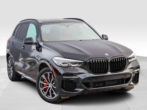 Used 2023 BMW X5 xDrive45e w/ M Sport Package image 2