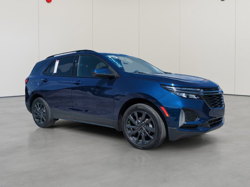 Used 2023 Chevrolet Equinox RS FWD image 1