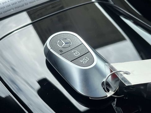 New 2026 Mercedes-Benz GLC 300 4MATIC image 43