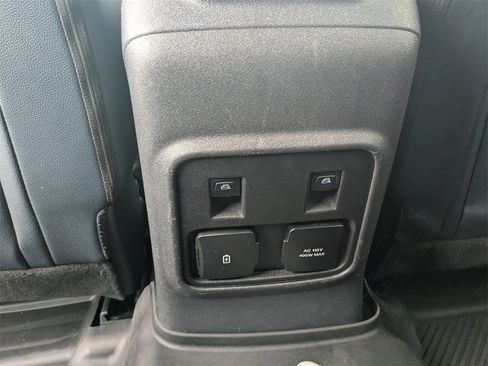 Used 2022 Ford Bronco Outer Banks image 14