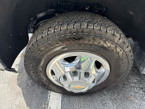 Used 2024 Chevrolet Silverado 3500 LT w/ Convenience Package image 11