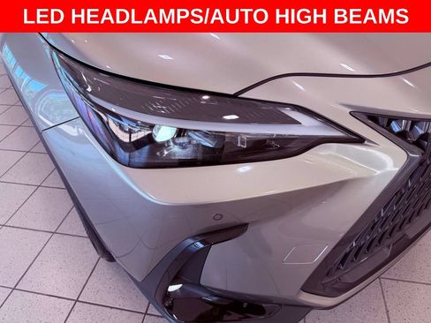 Certified 2025 Lexus NX 250 FWD w/ Towing Package (2000 Lbs) image 10