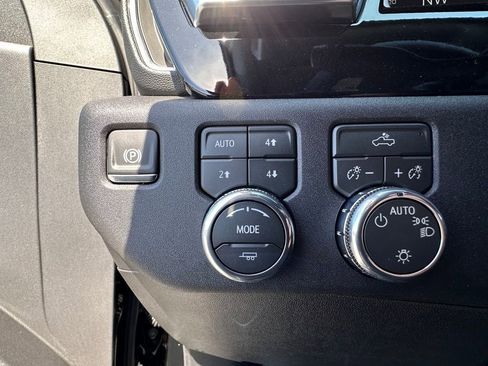 New 2026 GMC Sierra 1500 SLE AWD/4WD image 29