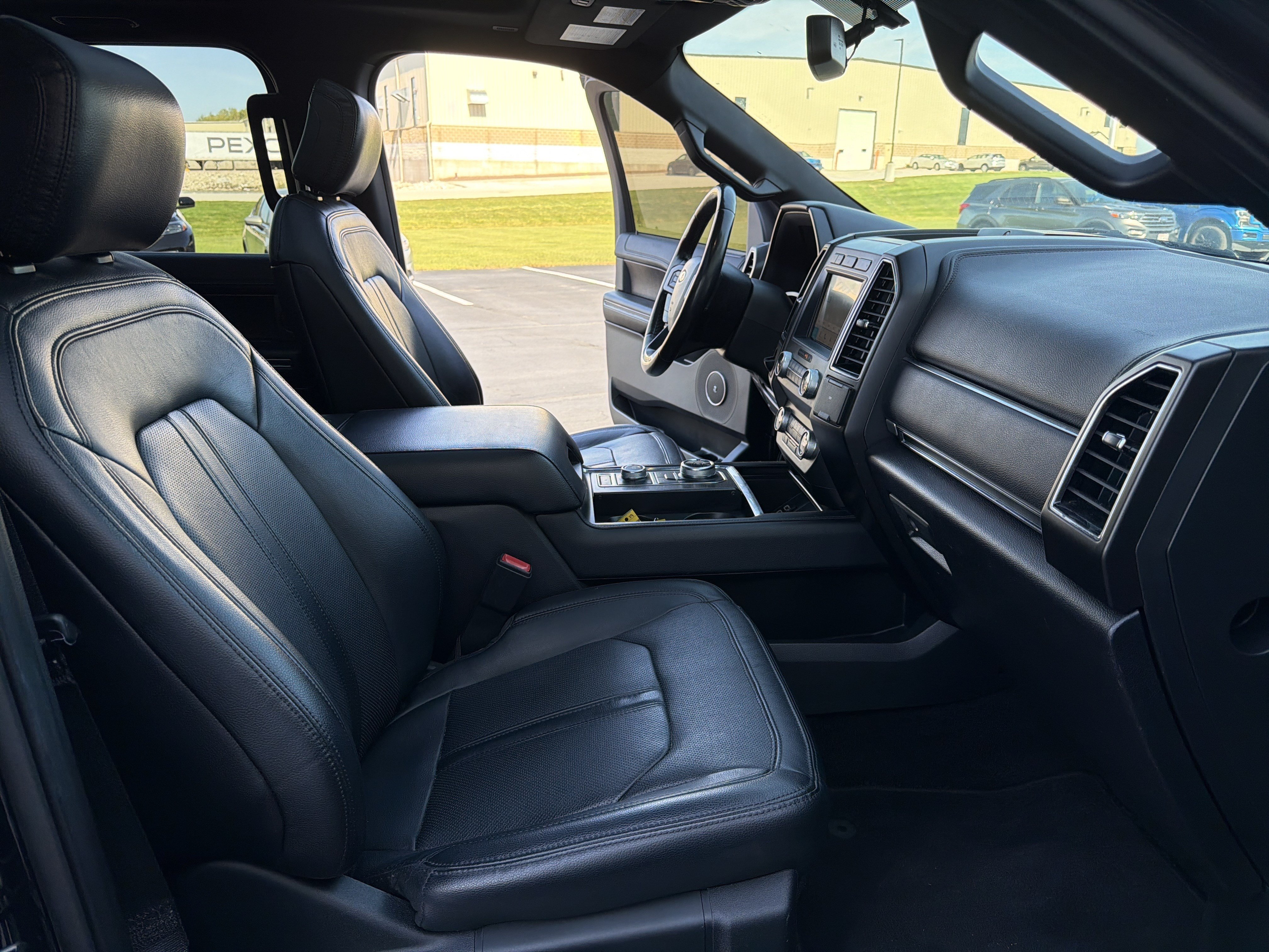 Used 2019 Ford Expedition Max Limited AWD/4WD image 44