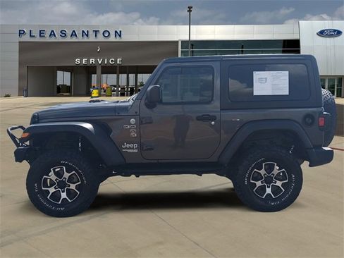Used 2020 Jeep Wrangler Sport image 2
