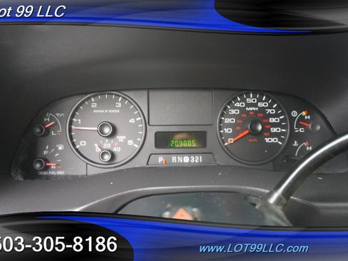 Used 2005 Ford F350 XLT image 28