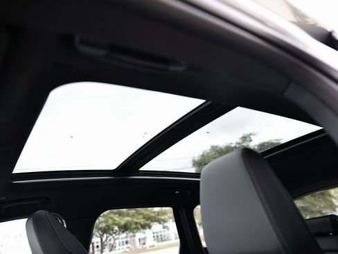 New 2026 BMW X1 xDrive28i w/ Convenience Package image 19