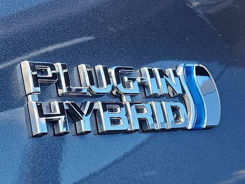 Certified 2018 Toyota Prius Prime Premium w/ Carpet Mat Package image 33