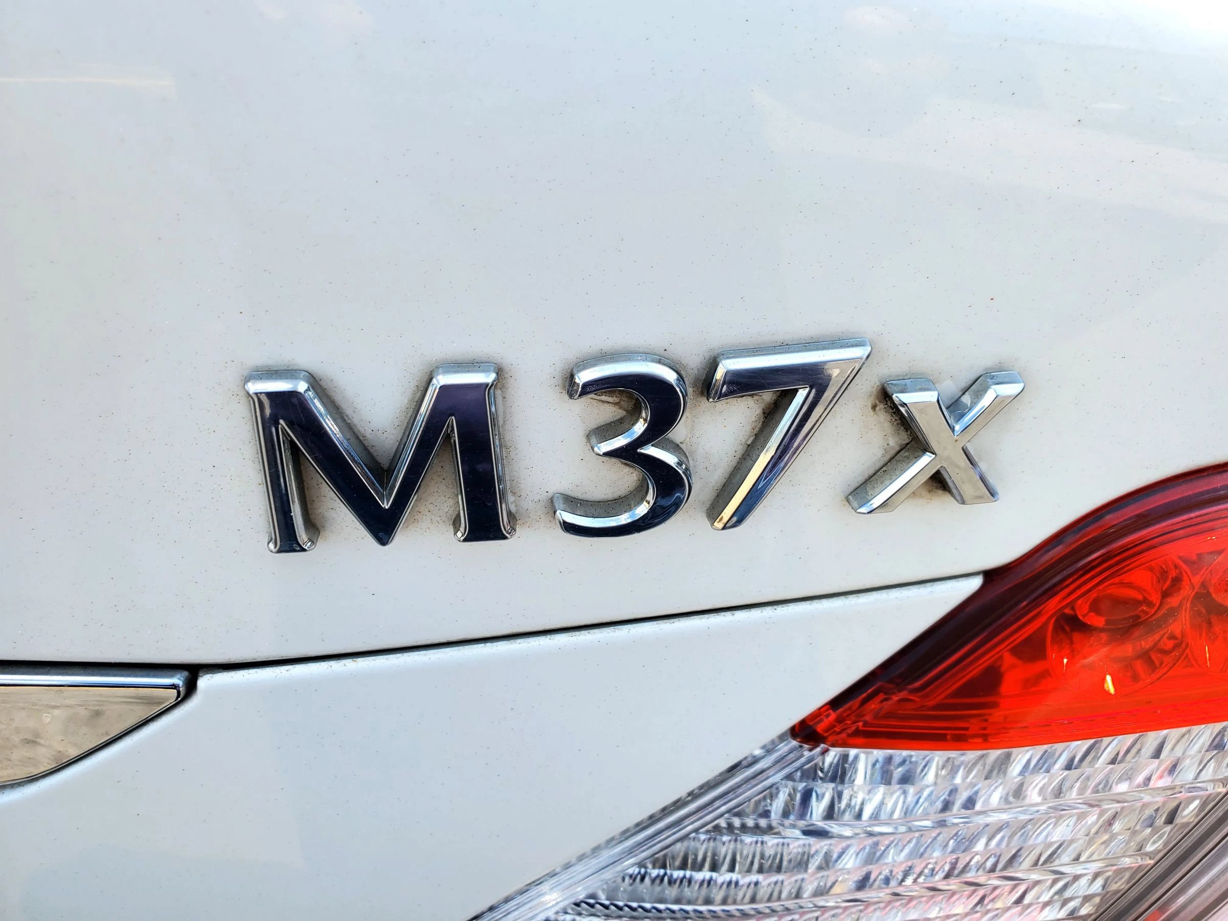 Used 2012 INFINITI M37 x w/ Premium Pkg AWD/4WD image 16