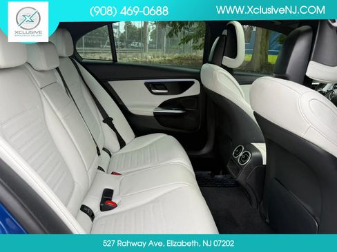 Used 2022 Mercedes-Benz C 300 4MATIC Sedan image 30