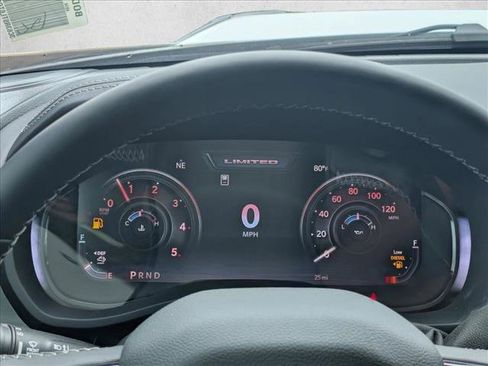 New 2026 RAM 2500 Limited AWD/4WD image 9