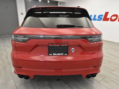 Used 2021 Porsche Cayenne GTS image 4