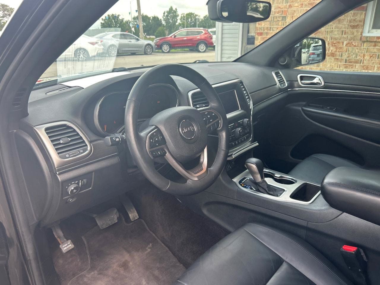 Used 2018 Jeep Grand Cherokee Limited RWD image 17