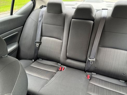 Used 2025 Nissan Altima 2.5 SV FWD image 34